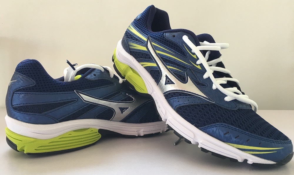 Mizuno-Wave-Zest-J1gr159877r.JPG